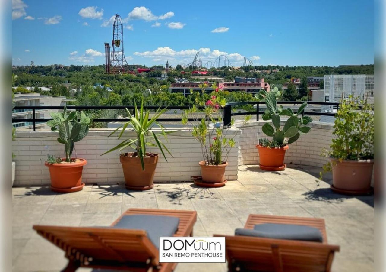 Domuum Holidays - San Remo Penthouse Салоу Экстерьер фото
