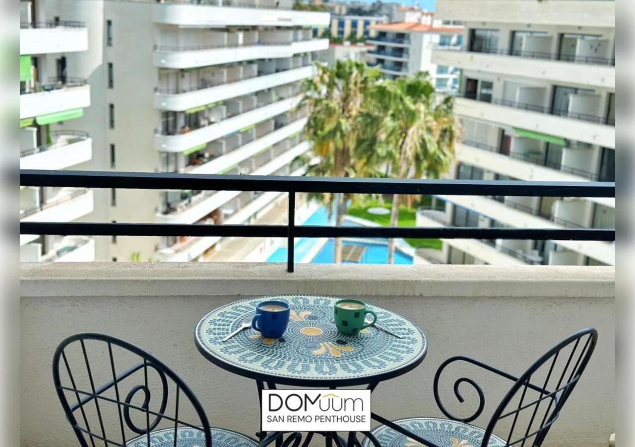 Domuum Holidays - San Remo Penthouse Салоу Экстерьер фото