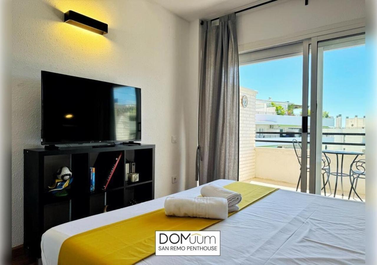Domuum Holidays - San Remo Penthouse Салоу Экстерьер фото