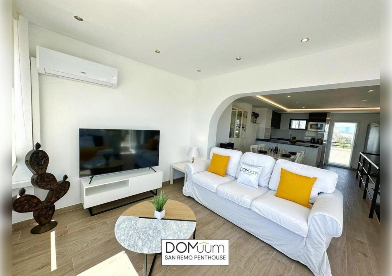 Domuum Holidays - San Remo Penthouse Салоу Экстерьер фото