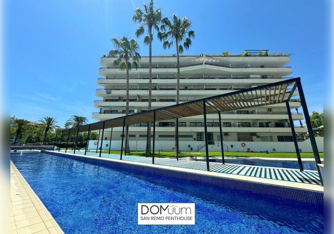 Domuum Holidays - San Remo Penthouse Салоу Экстерьер фото